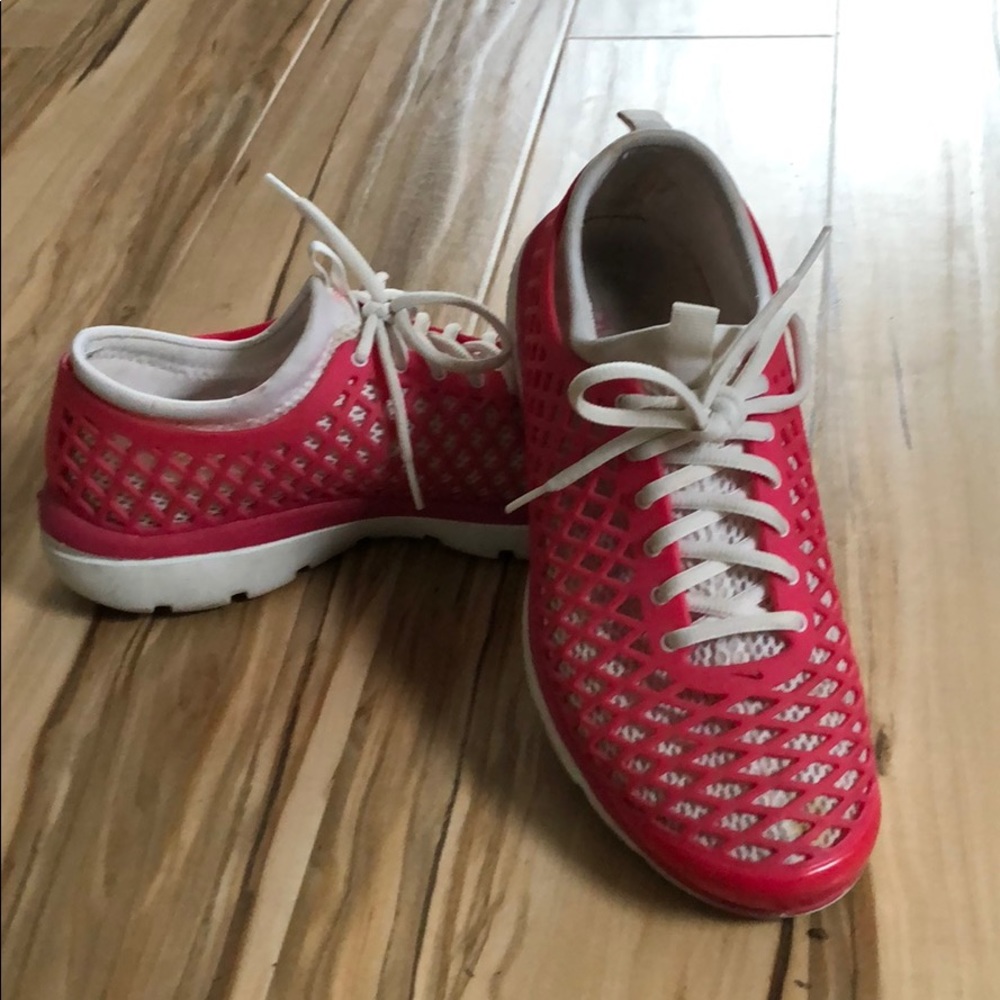 Nike size 9.5 women’s